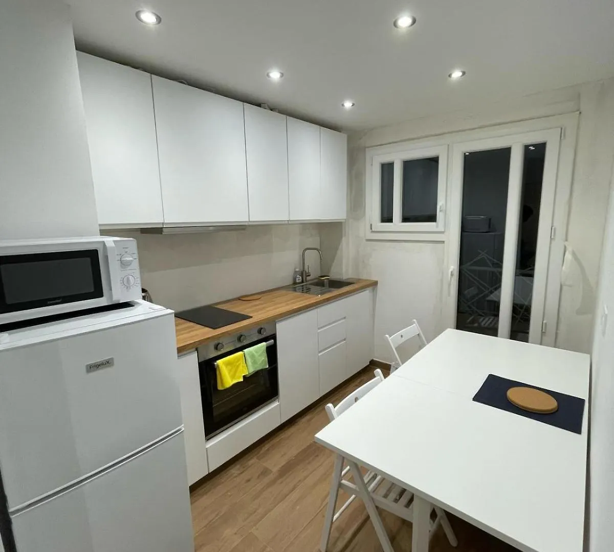 Modern Apartment, Steps From Tramway 尼斯 公寓