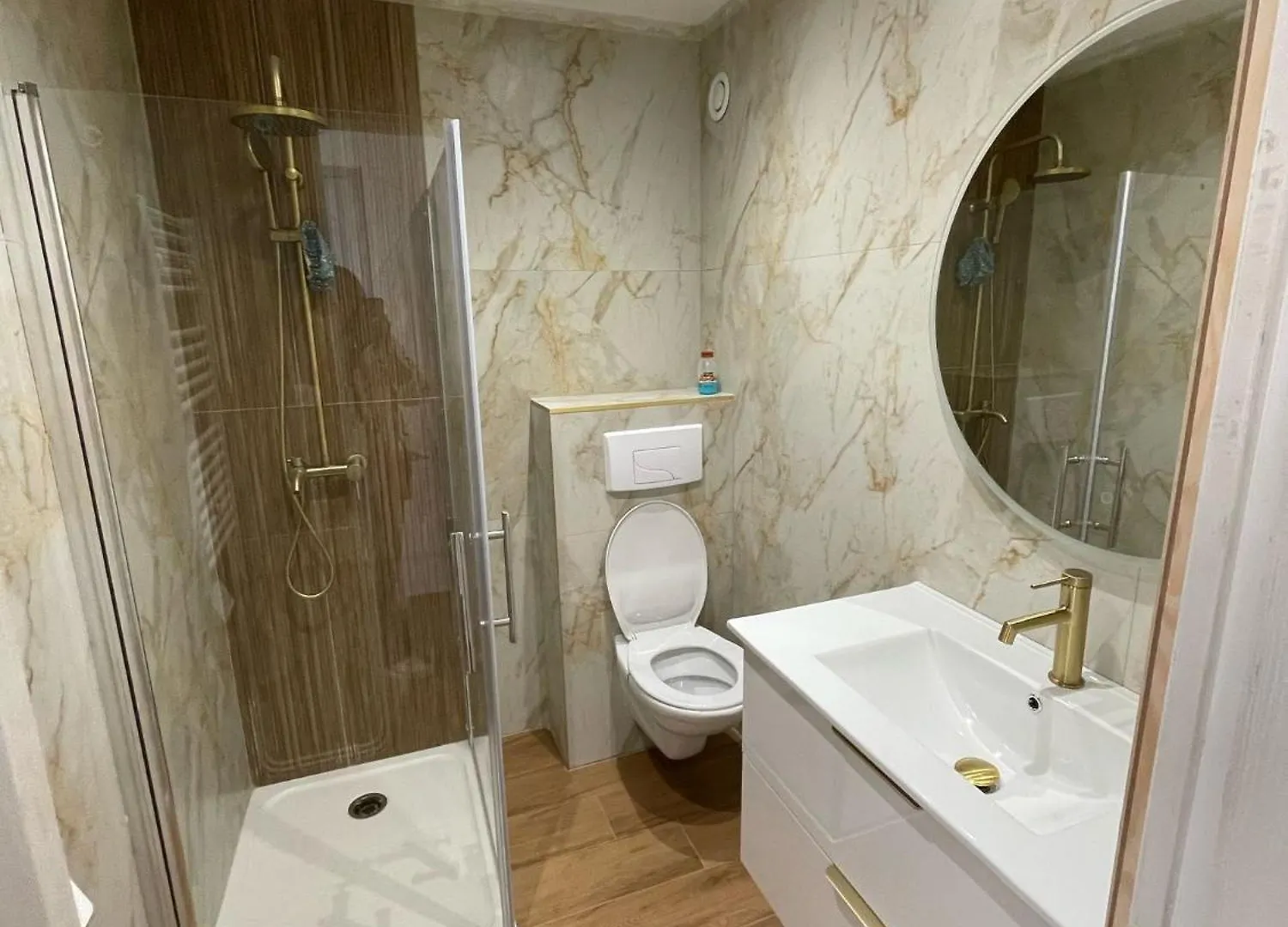 Modern Apartment, Steps From Tramway Nice 0*,